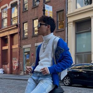 Meet your Posher, Bhrycen